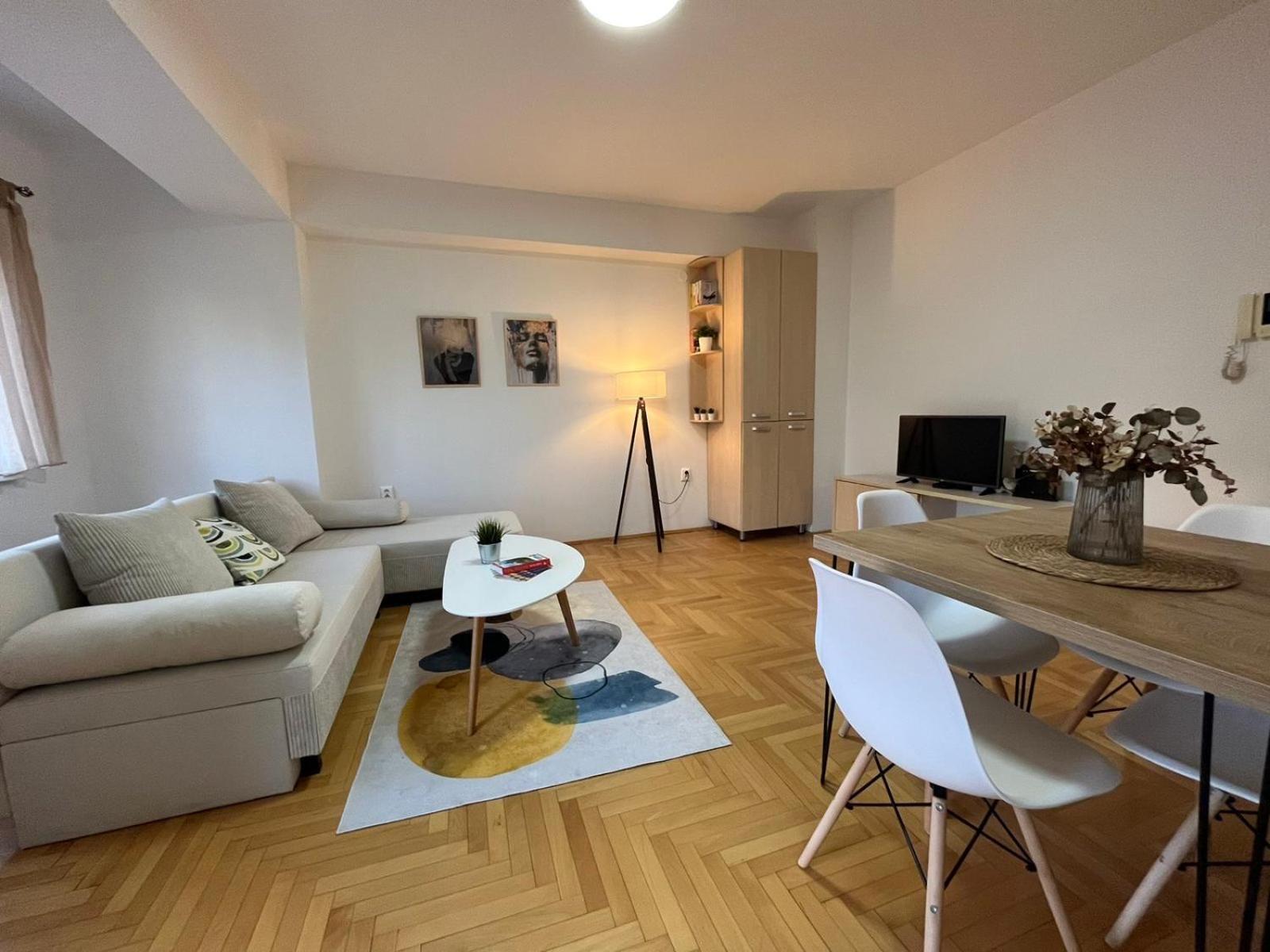 Best Value-Apartment In Скоп'є Екстер'єр фото