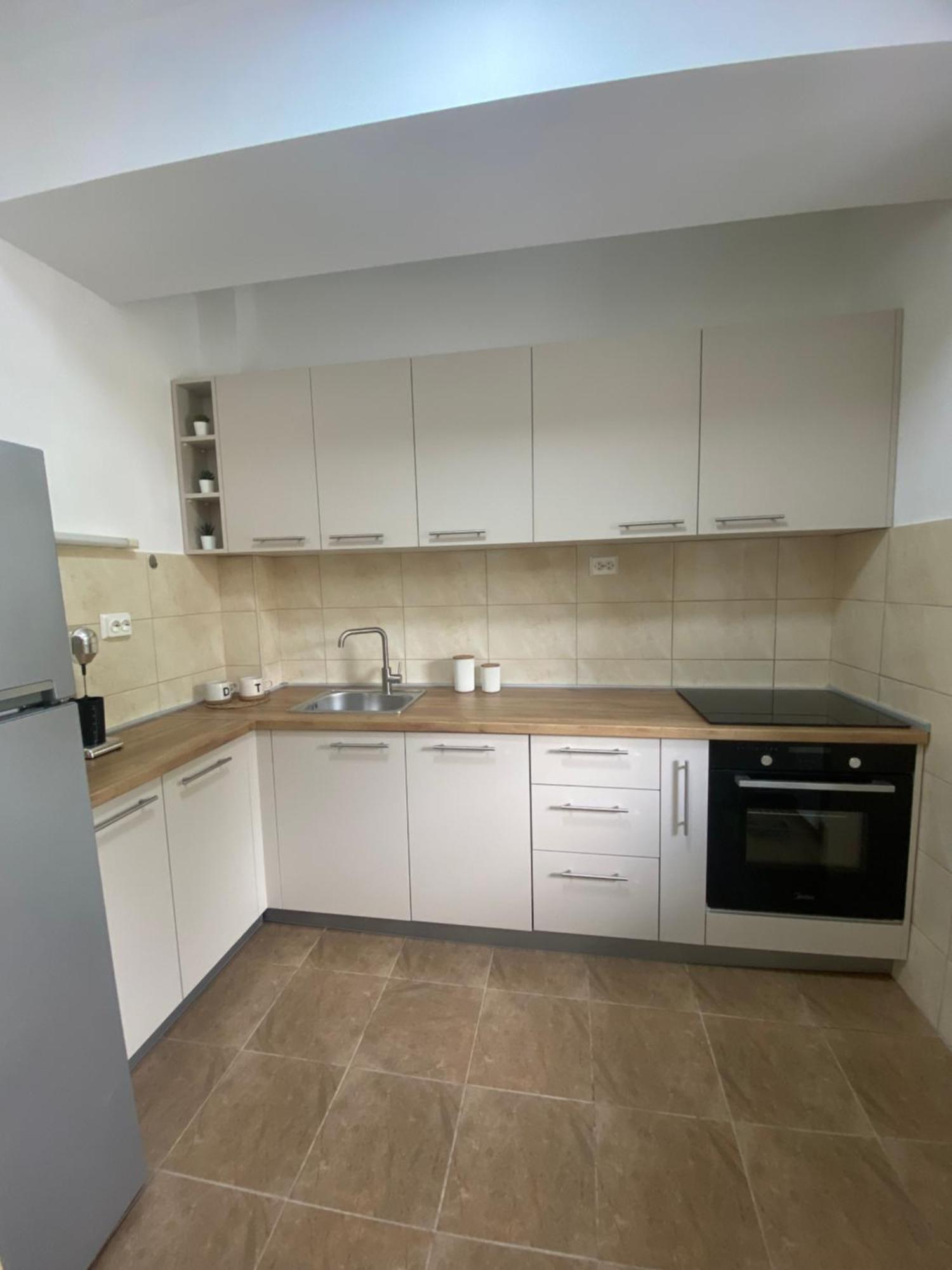 Best Value-Apartment In Скоп'є Екстер'єр фото