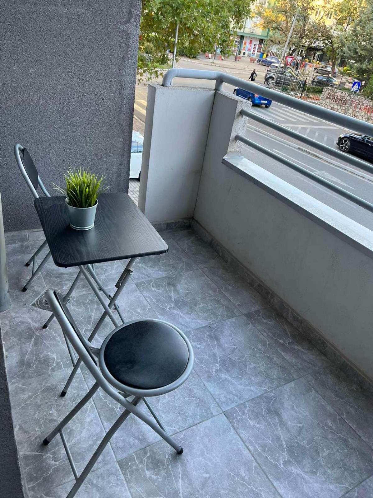 Best Value-Apartment In Скоп'є Екстер'єр фото
