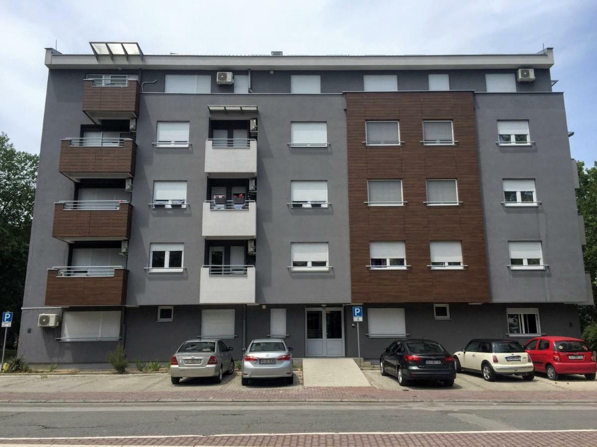 Best Value-Apartment In Скоп'є Екстер'єр фото